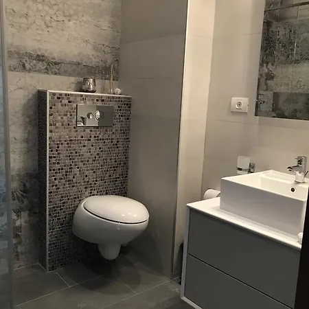 Apartament Iulia Tudor's Mamaia